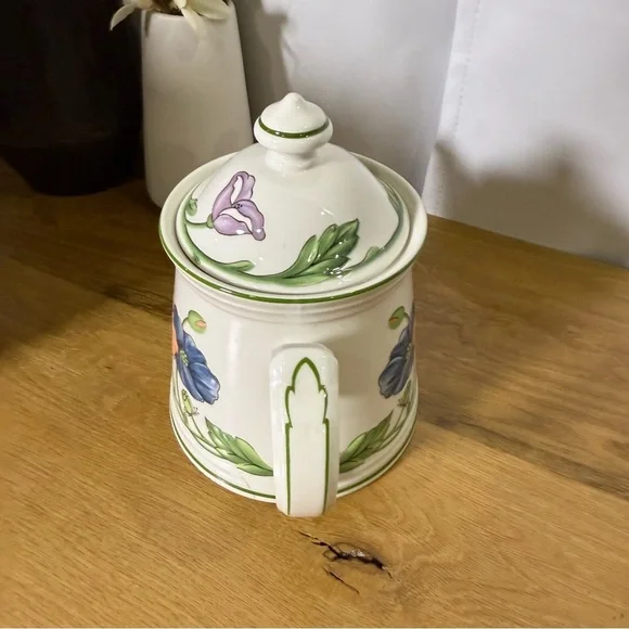 Vintage Villeroy & Boch white, pink, blue & green poppies ceramic Tea Pot - Picture 7 of 8